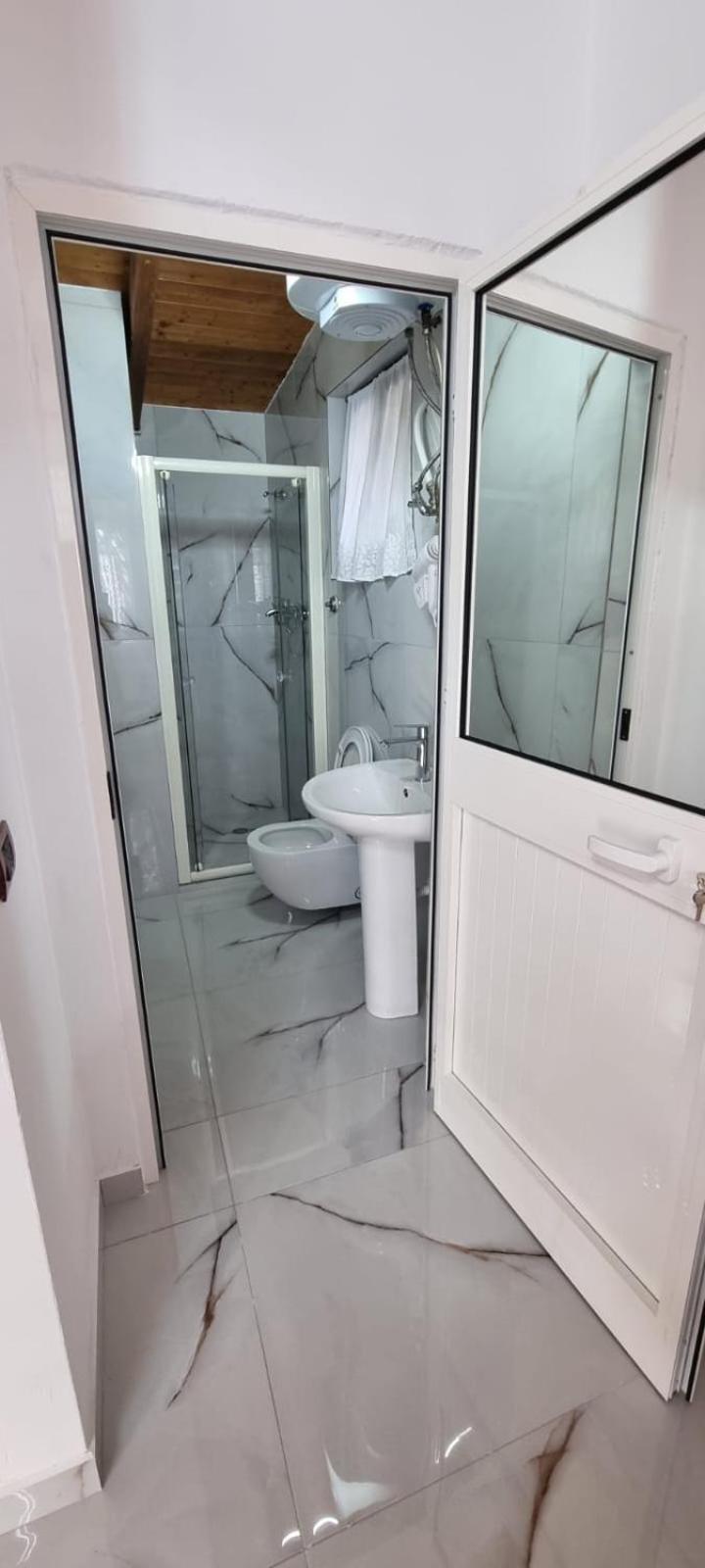 Hotel Restorant Olti Shetaj Εξωτερικό φωτογραφία